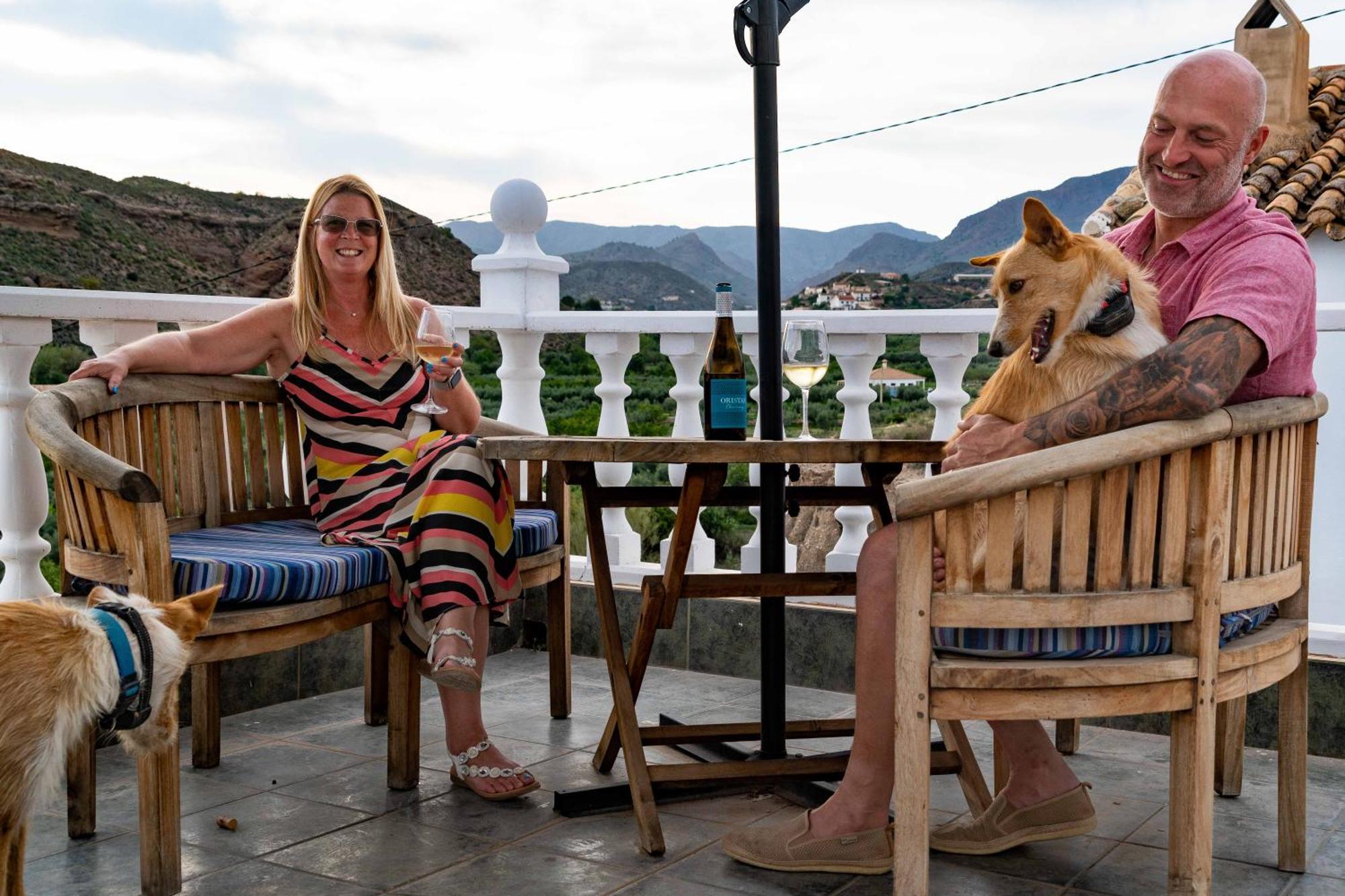 Rambla Retreats Apartment Rojo With Shared Pool & Hot Tub Stunning Views In Oria Eksteriør bilde